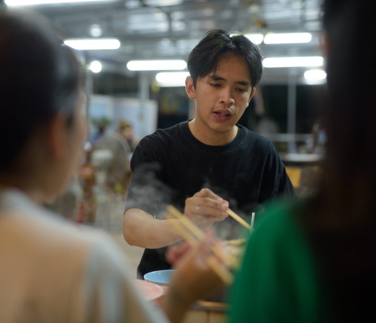 A Local’s Guide to Experiencing Authentic Thai Culture